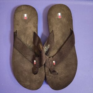 TOMMY HILFIGER SANDLES SIZE 7 BLACK